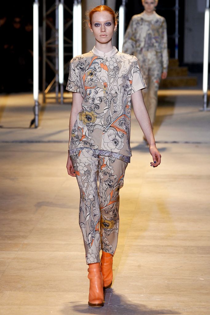 Cacharel F/W 11 Look 38