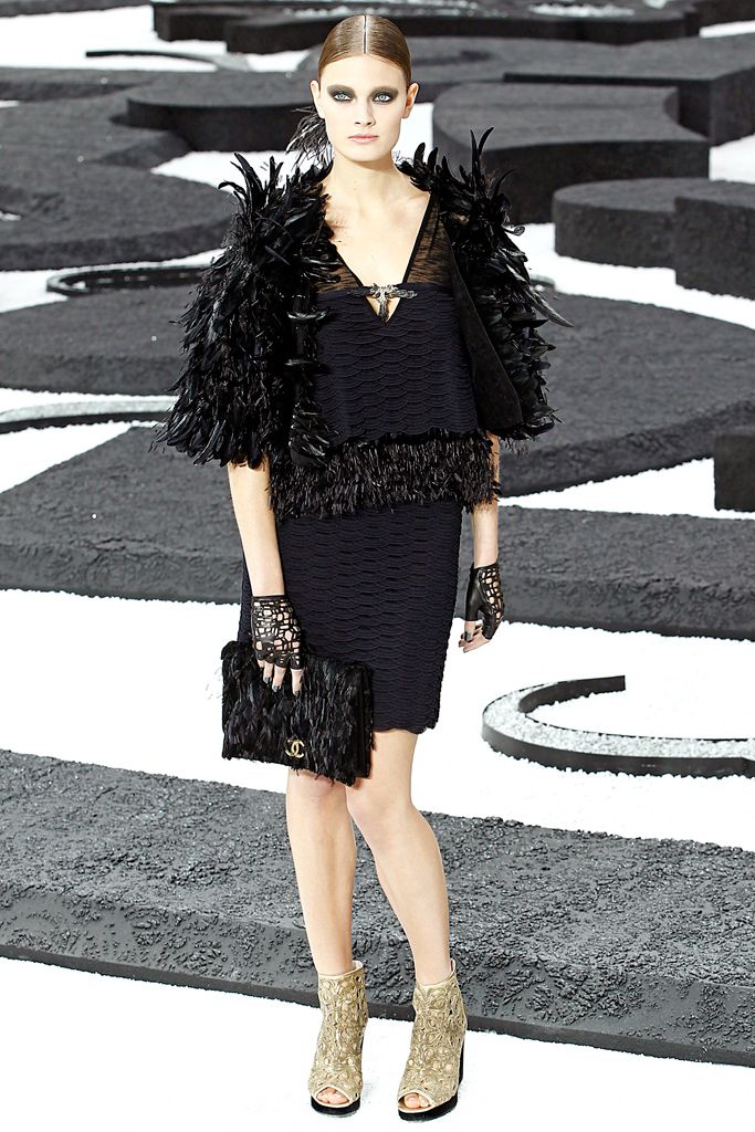 Chanel S/S 11 Look 353
