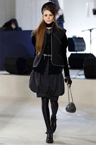 Chanel F/W 08 Look 146