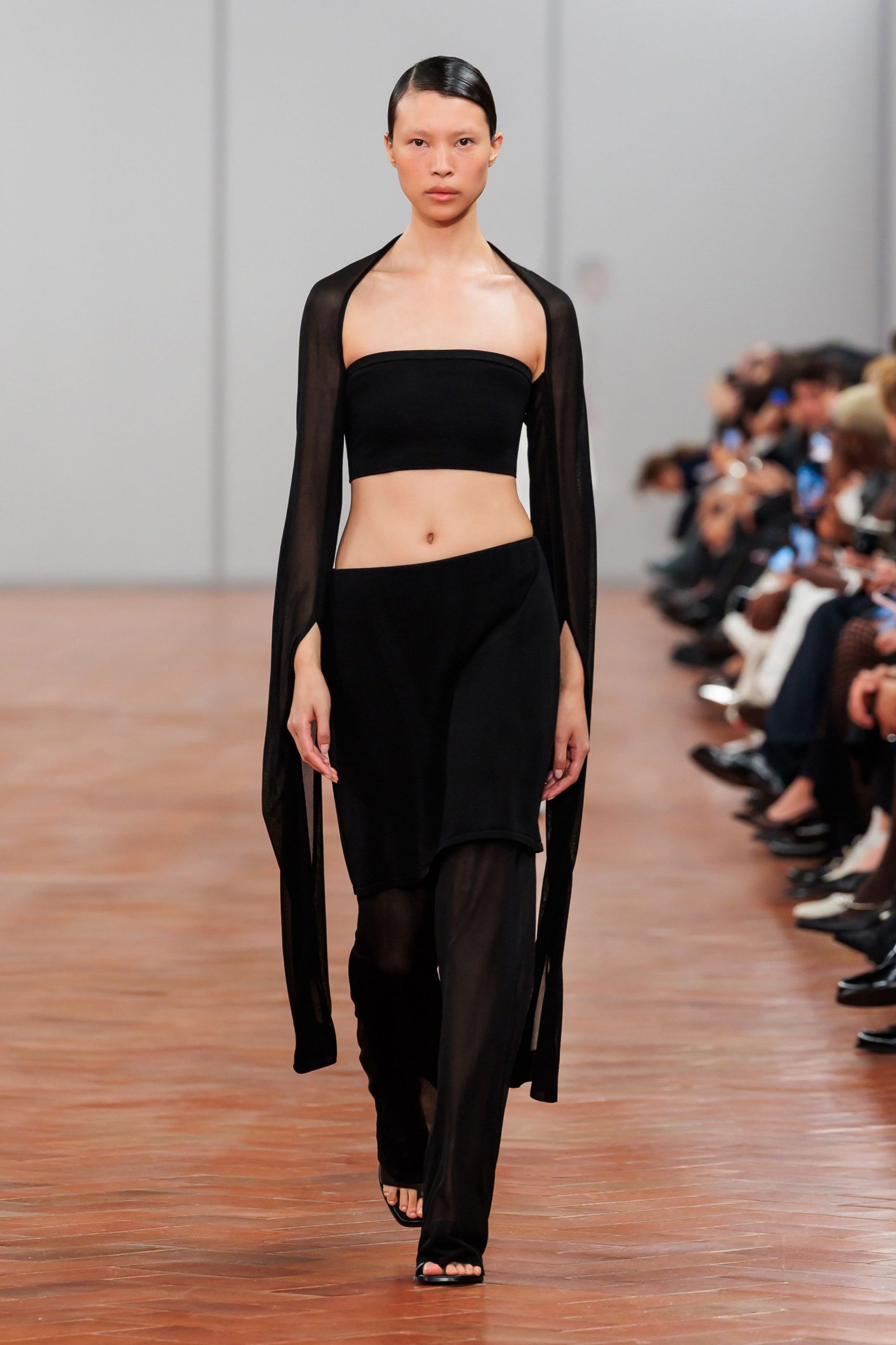 Cos S/S 24 Look 49