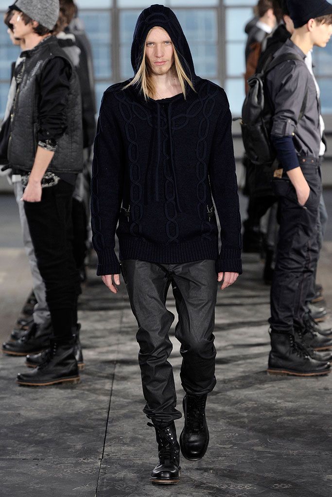 Buckler F/W 10 Menswear Look 93