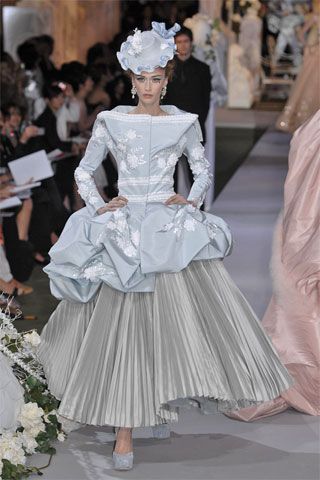 Christian Dior F/W 07 Couture Look 58