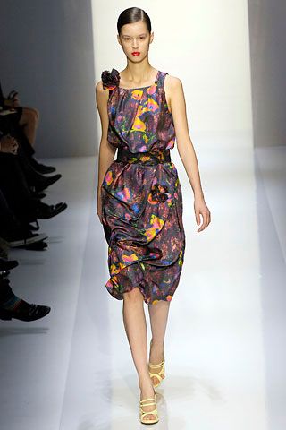Daks by Giles Deacon S/S 08 Look 30