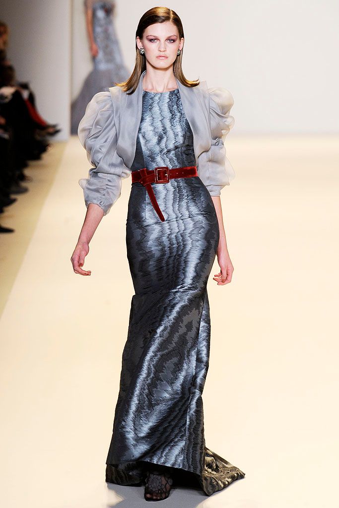 Carolina Herrera F/W 10 Look 203