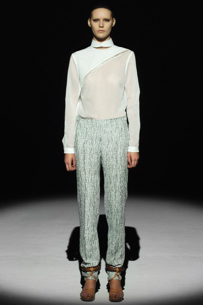 Chalayan S/S 11 Look 77