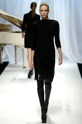 Chalayan F/W 06 Look 76