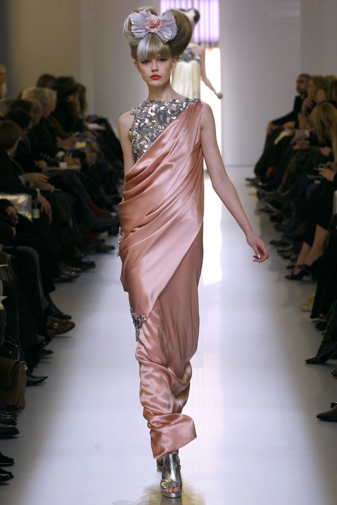 Chanel S/S 10 Couture Look 296