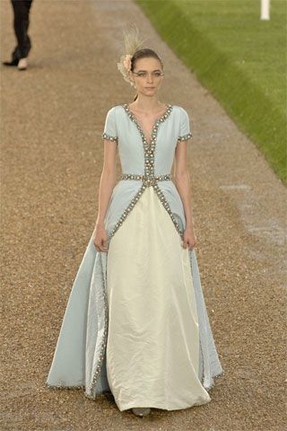 Chanel F/W 07 Couture Look 266