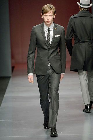 Costume National F/W 06 Menswear Look 13