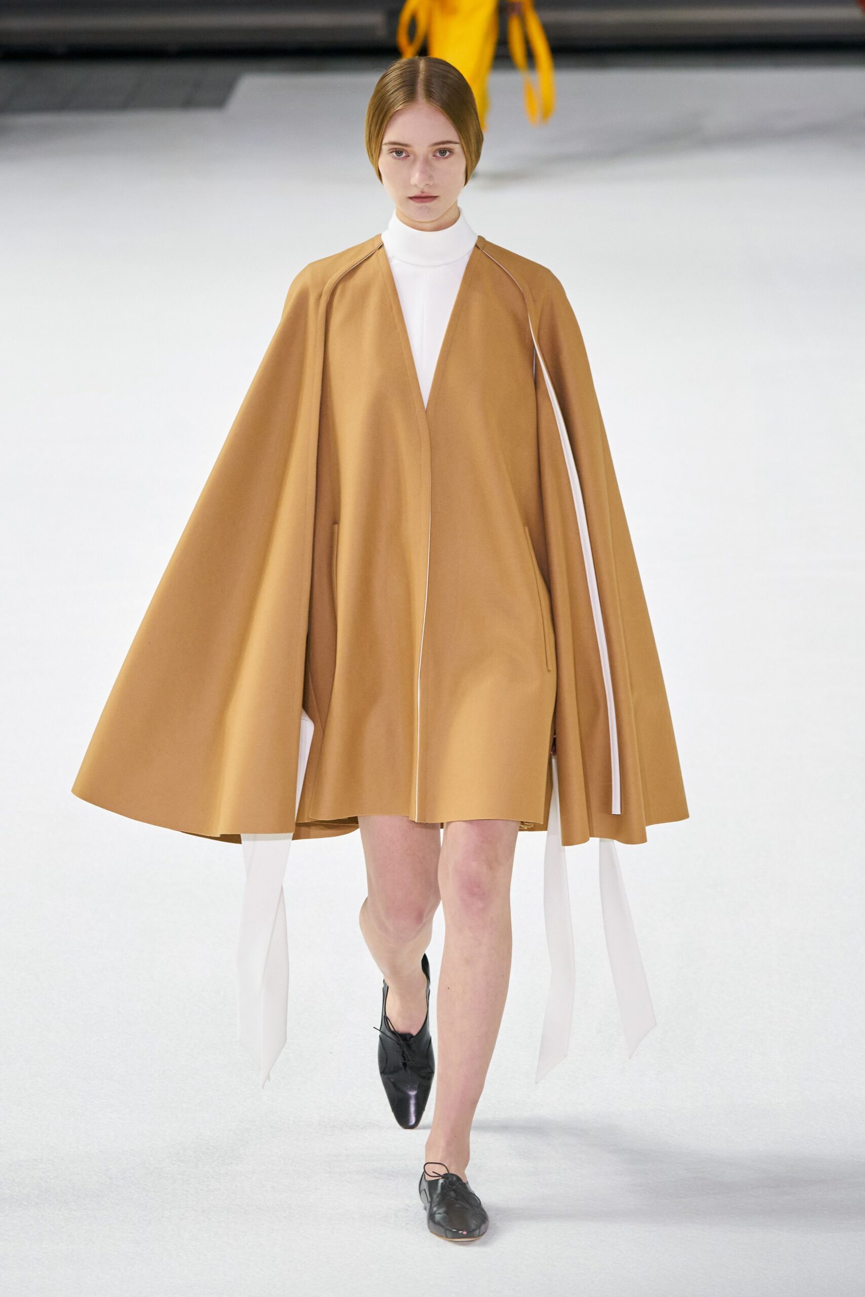 Carolina Herrera F/W 20 Look 14