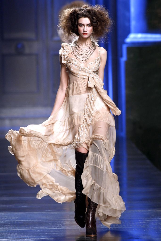 Christian Dior F/W 10 Look 228