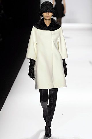 Carmen Marc Valvo F/W 07 Look 41