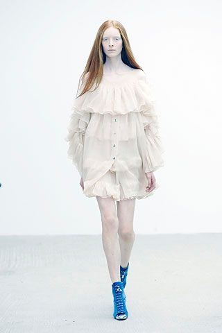 Christopher Kane S/S 08 Look 104