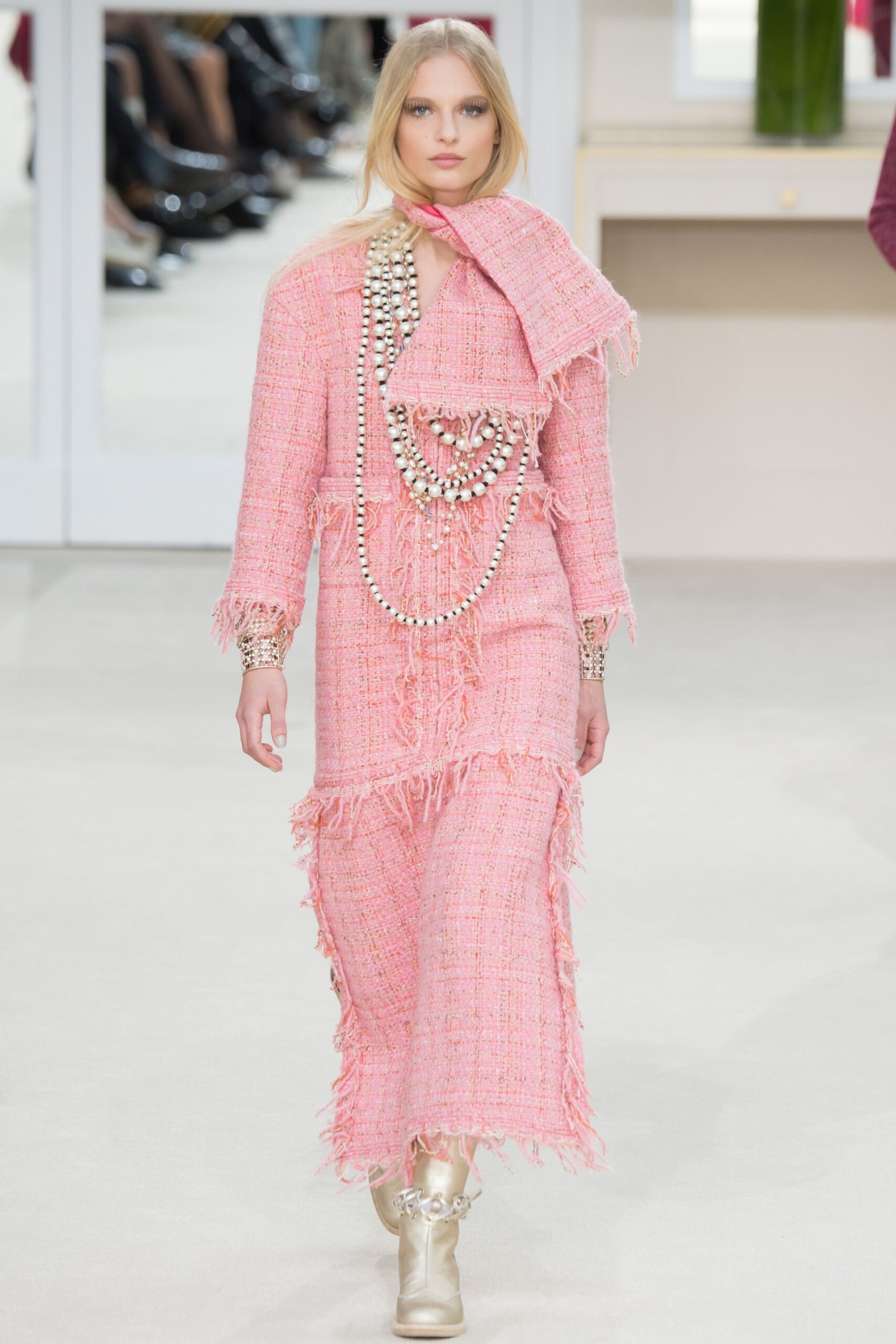 Chanel F/W 16 Look 176