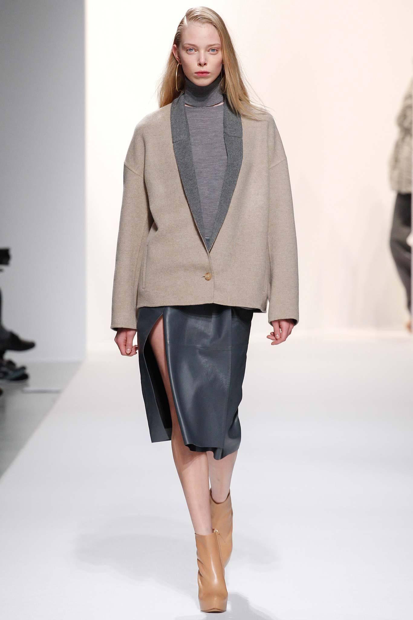 Chalayan F/W 14 Look 45