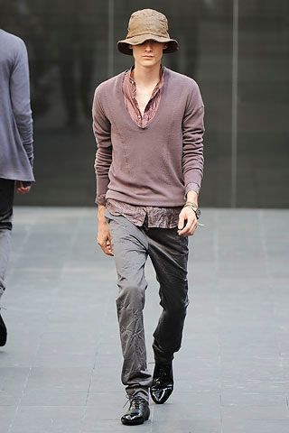 Burberry S/S 09 Menswear Look 121