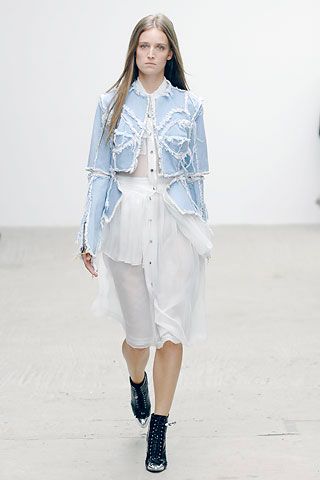 Christopher Kane S/S 08 Look 27