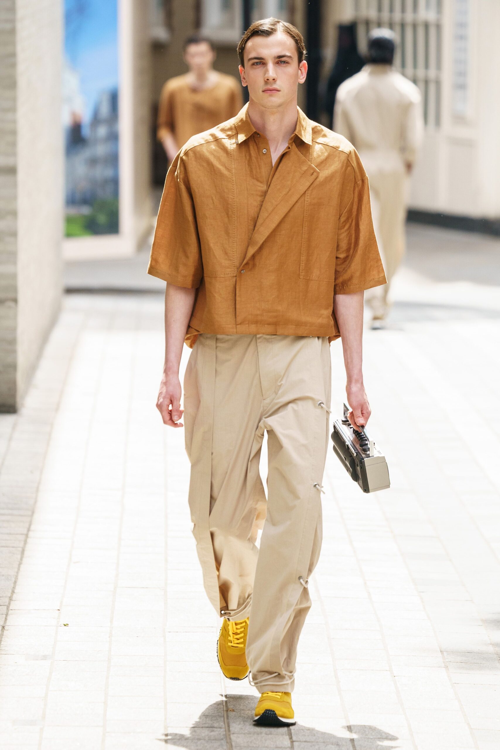 Chalayan S/S 20 Menswear Look 95