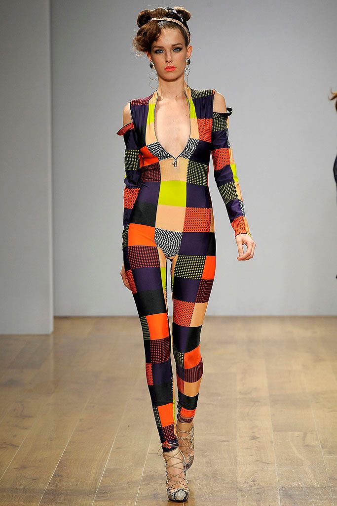 Danielle Scutt S/S 09 Look 42