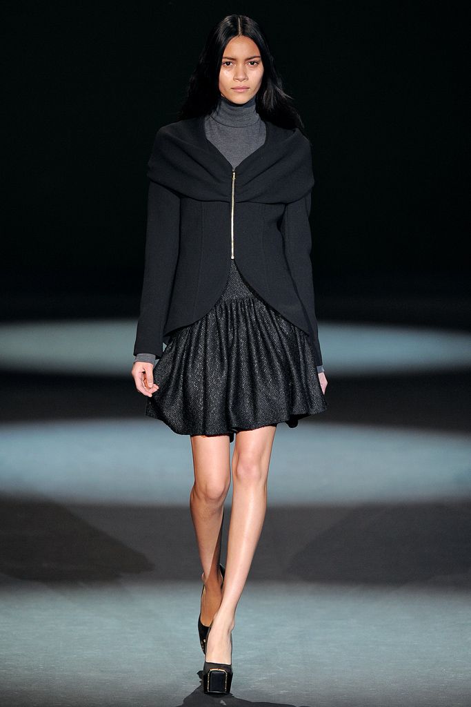 Christian Siriano F/W 11 Look 38