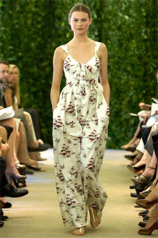 Carolina Herrera Resort 08 Look 1