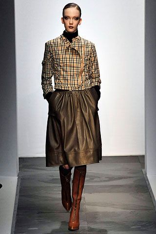 Daks by Giles Deacon F/W 08 Look 4