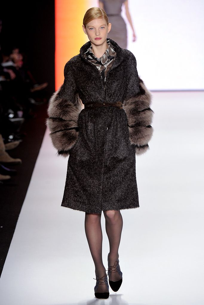 Carolina Herrera F/W 11 Look 39