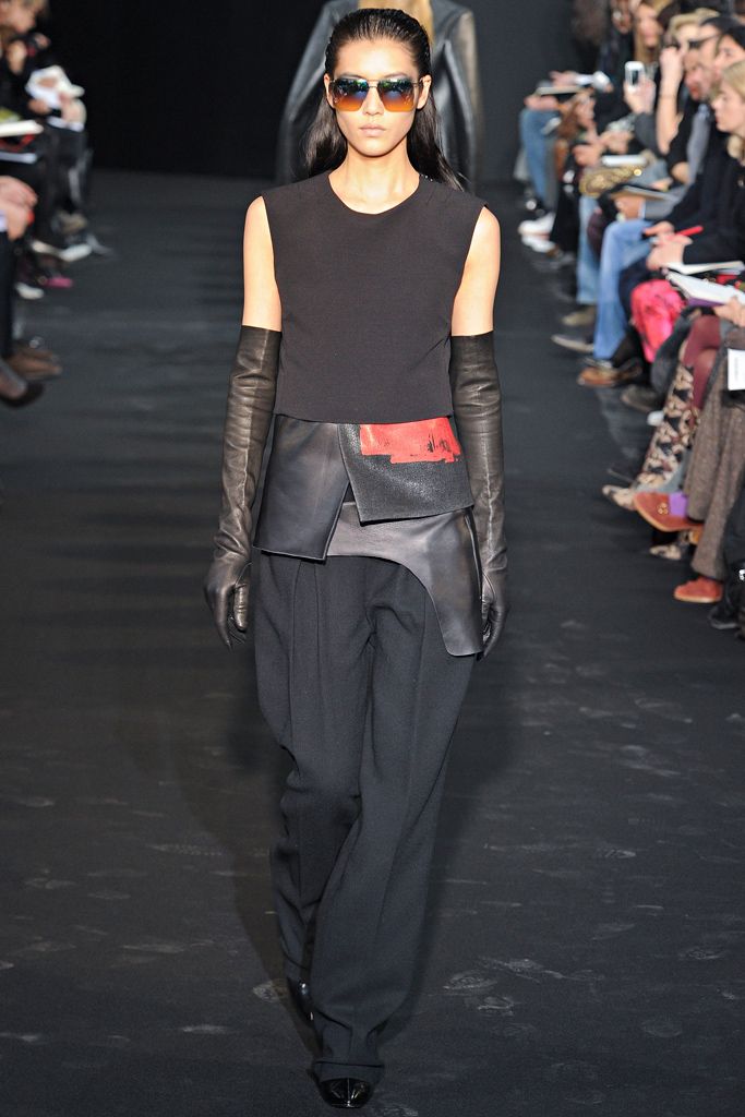 Costume National F/W 12 Look 62