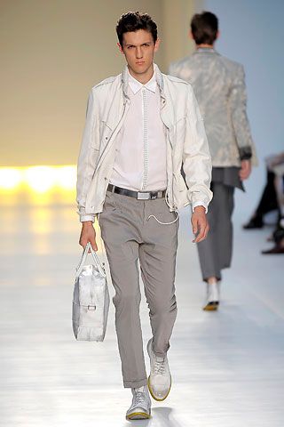 Costume National S/S 09 Menswear Look 19