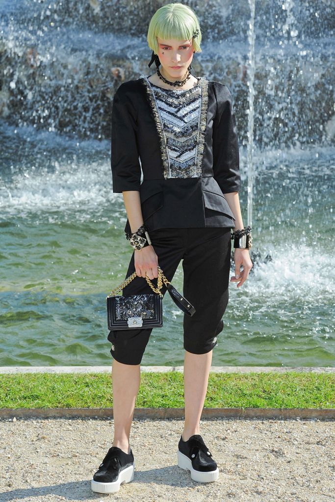 Chanel Resort 13 Look 384