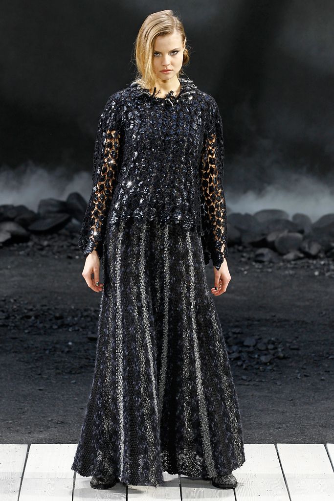 Chanel F/W 11 Look 287