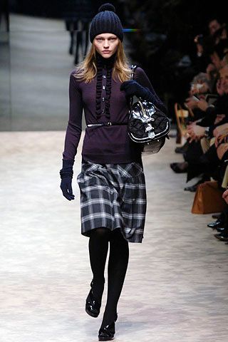 Burberry F/W 06 Look 167