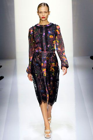 Daks by Giles Deacon S/S 08 Look 27