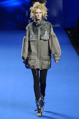 Christian Lacroix F/W 07 Look 268