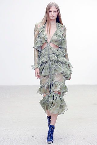 Christopher Kane S/S 08 Look 167