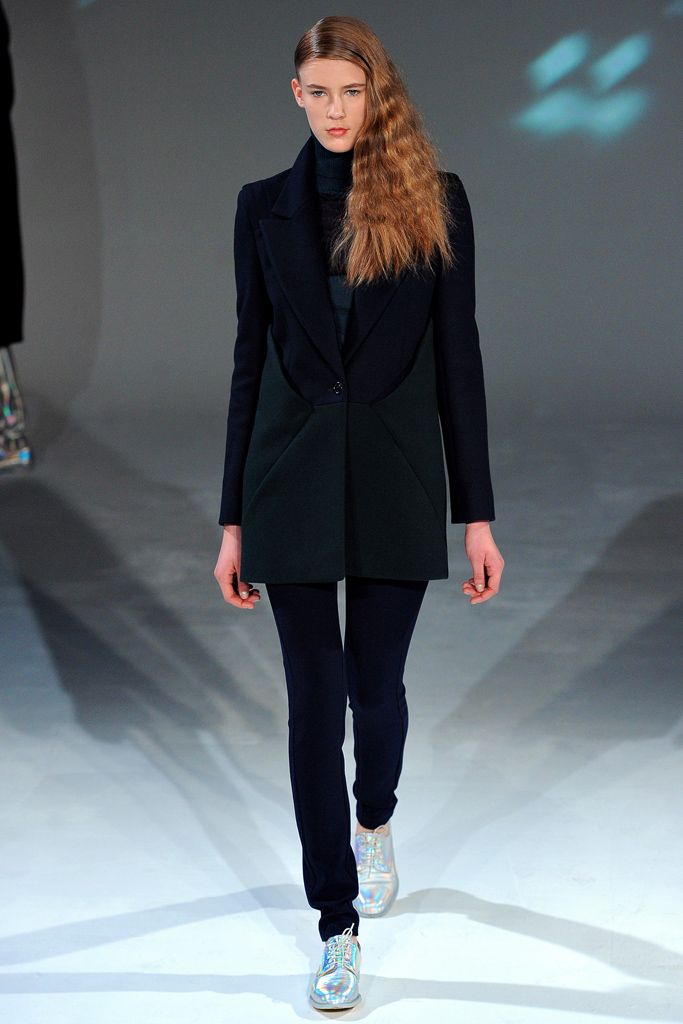 Chalayan F/W 12 Look 87