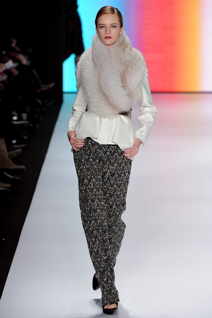 Carolina Herrera F/W 11 Look 134