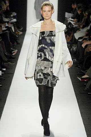 Carolina Herrera F/W 07 Look 37