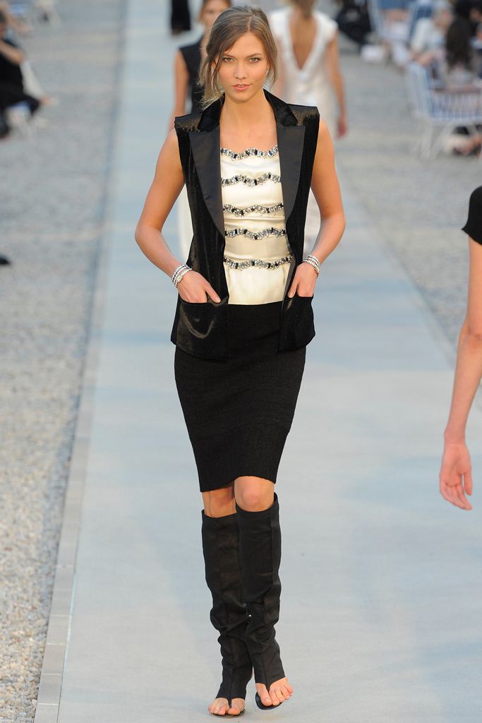 Chanel Resort 12 Look 380