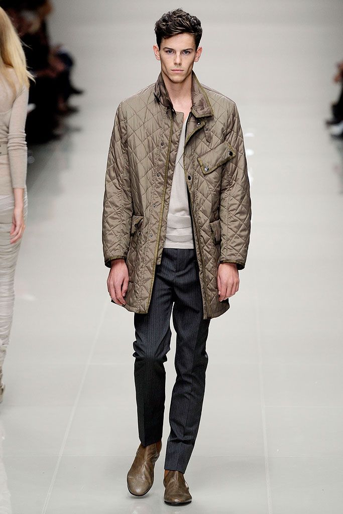 Burberry S/S 10 Look 57