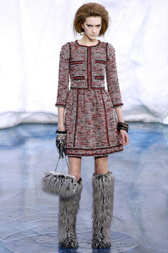 Chanel F/W 10 Look 149