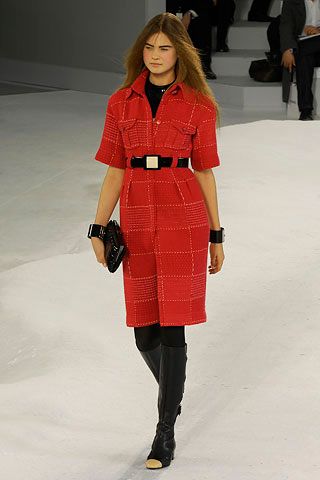 Chanel F/W 07 Look 22