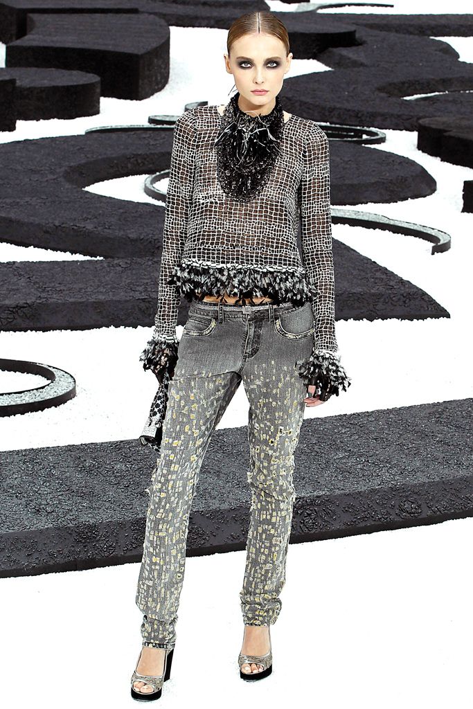 Chanel S/S 11 Look 168