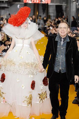 Christian Lacroix S/S 08 Couture Look 220