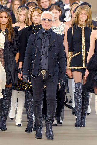 Chanel F/W 06 Look 385