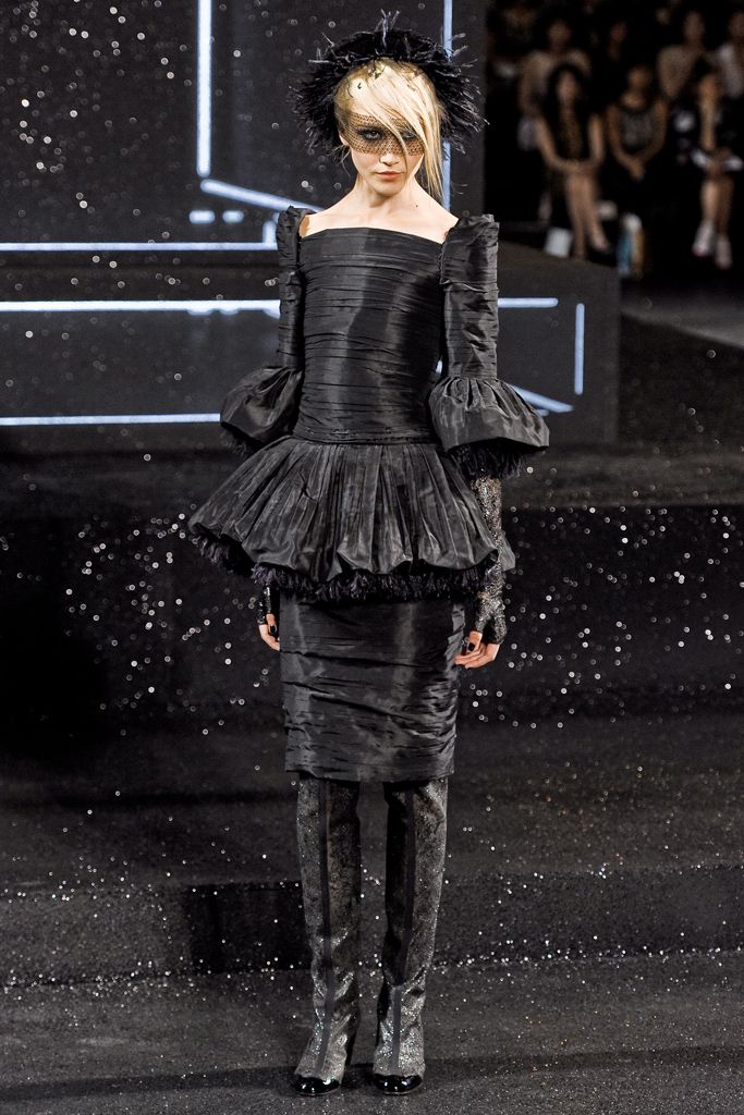 Chanel F/W 11 Couture Look 156