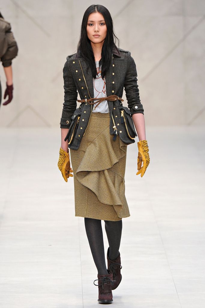 Burberry F/W 12 Look 88