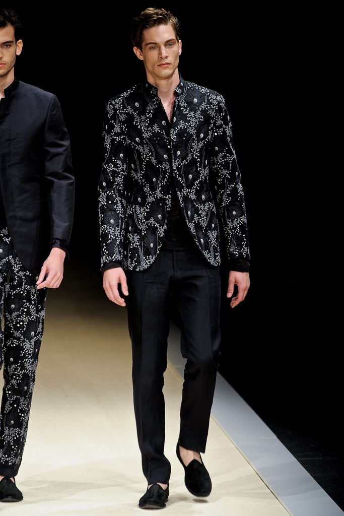 Canali S/S 12 Menswear Look 255