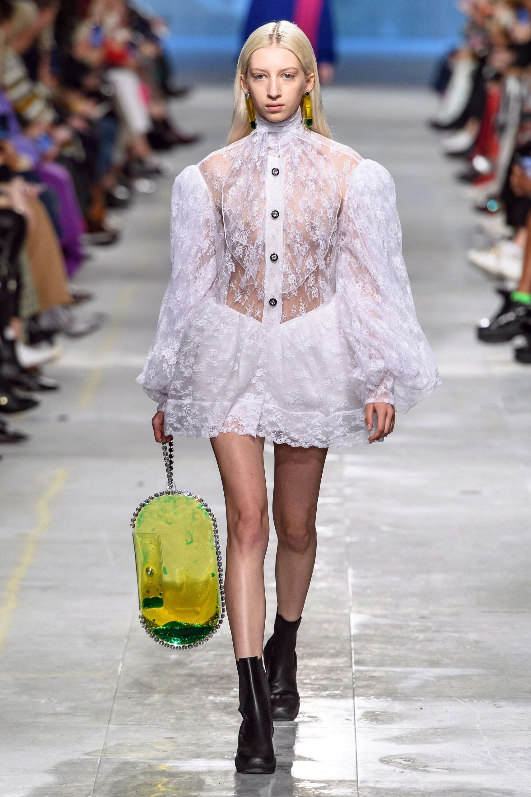 Christopher Kane F/W 19 Look 180