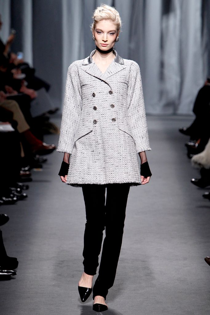 Chanel S/S 11 Couture Look 43